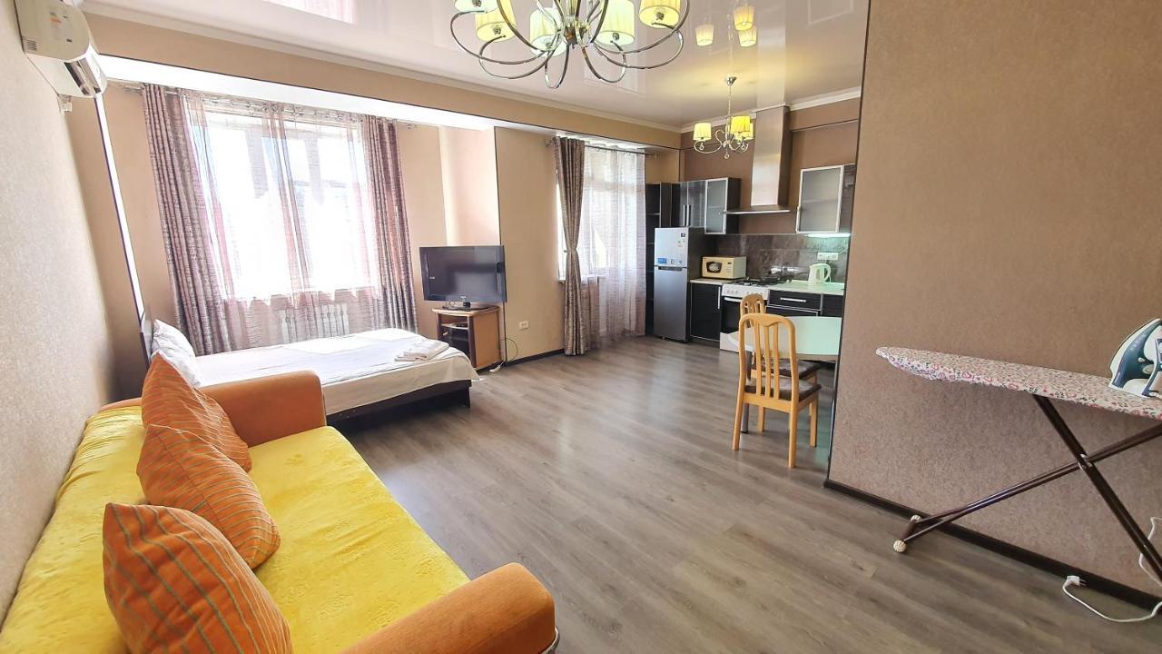 Orange Apartment With Panoramic View Bishkek Exterior photo